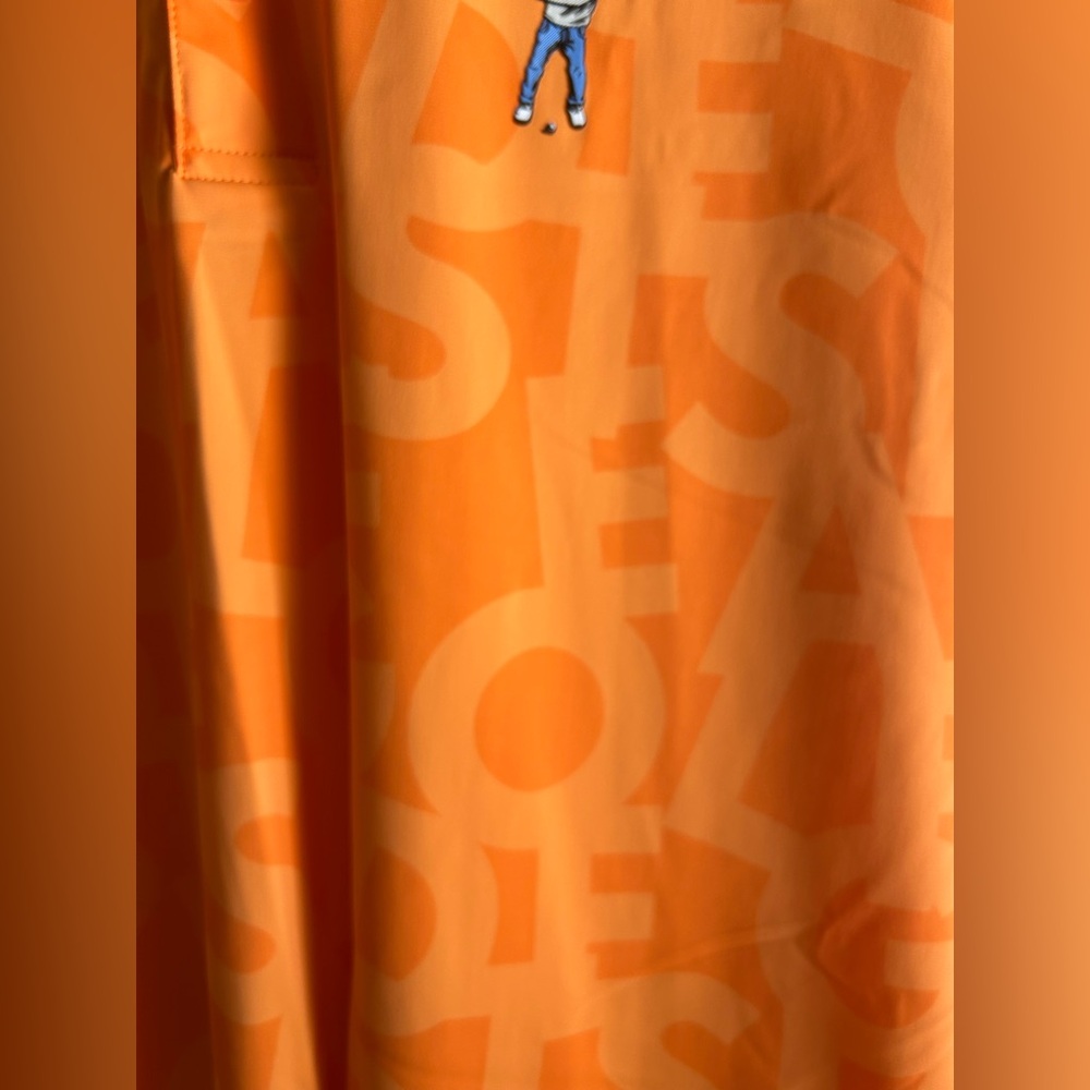 Eastside Golf Orange Shuffle Print Snap Placket Polo Size Small NWOT🍊 - Picture 6 of 8